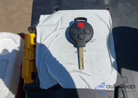 2012 Smart Fortwo Passion/Pure from USA, damaged, VIN WMEEJ3BAXCK563660